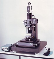 Confocal microscope for wafer inspection